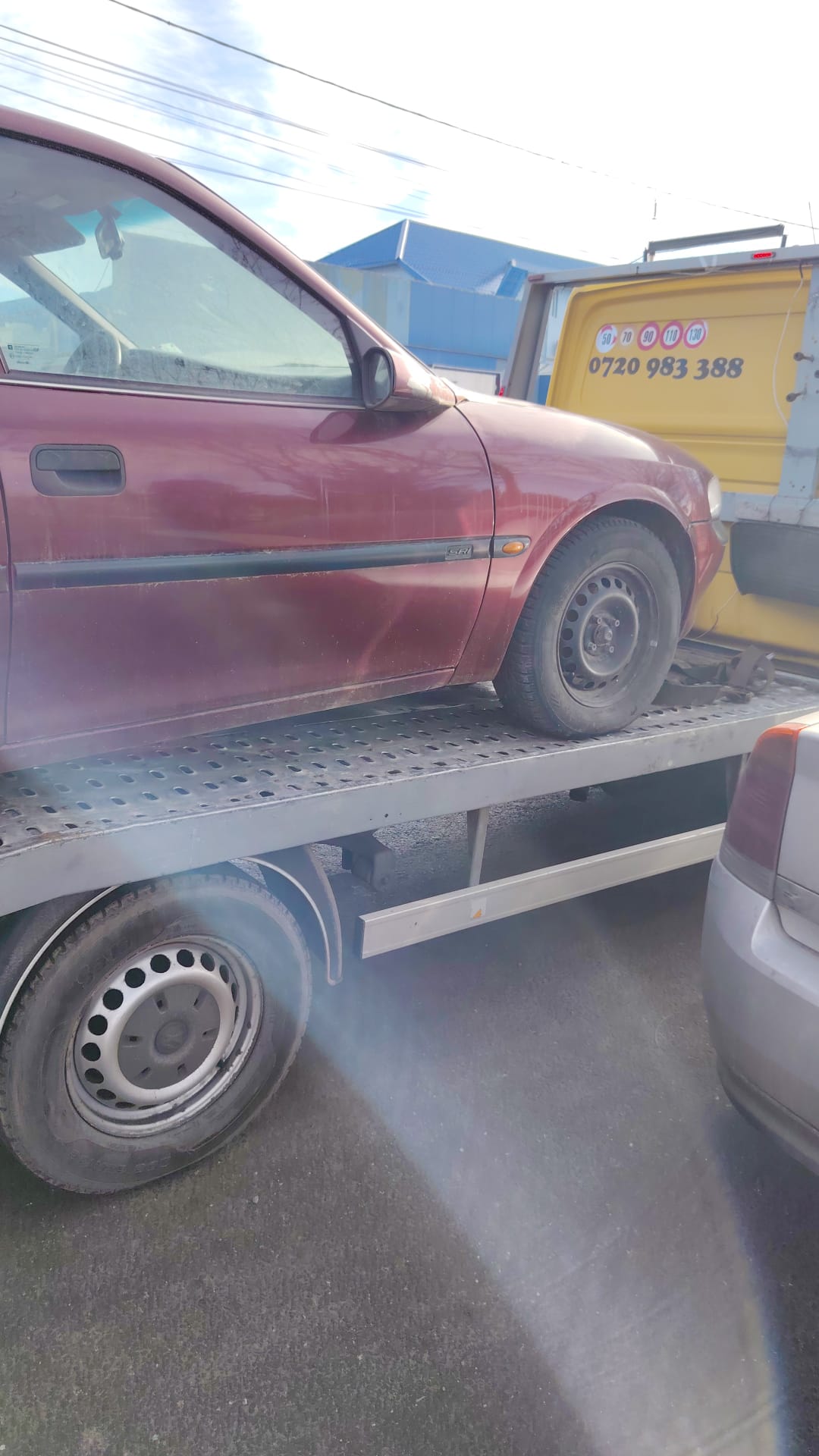 Ridicare mașini casate Dambovița